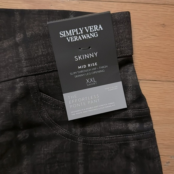 Simply Vera | Vera Wang | Skinny Mid Rise Pants | Brown/Black Plaid | XXL Short - Picture 3 of 5